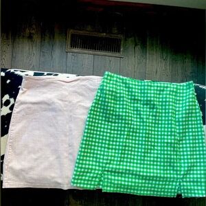 2 Skirts ~ love on a hanger • 7 ~ Altar’d State • M